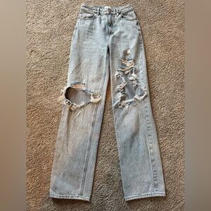 PacSun Vintage Wash Distressed 90s Boyfriend Jeans